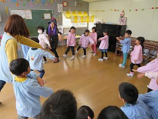１０月１７日　英語であそぼう