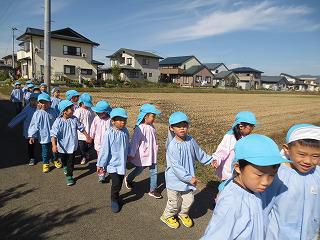 １０月２３日　お散歩たのしいな！