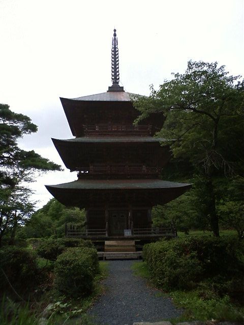 三重塔