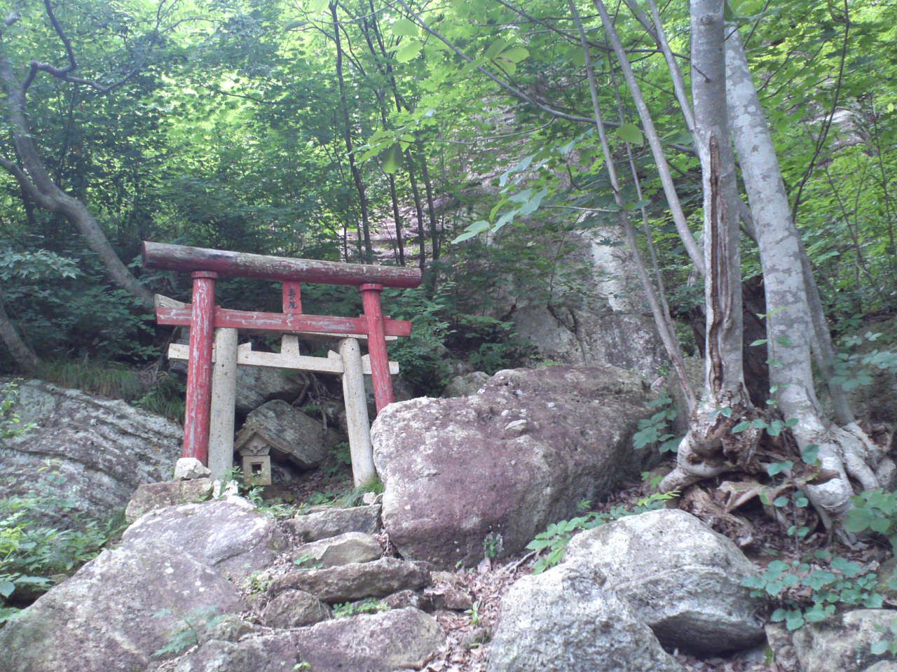 奥の院(本文途上）