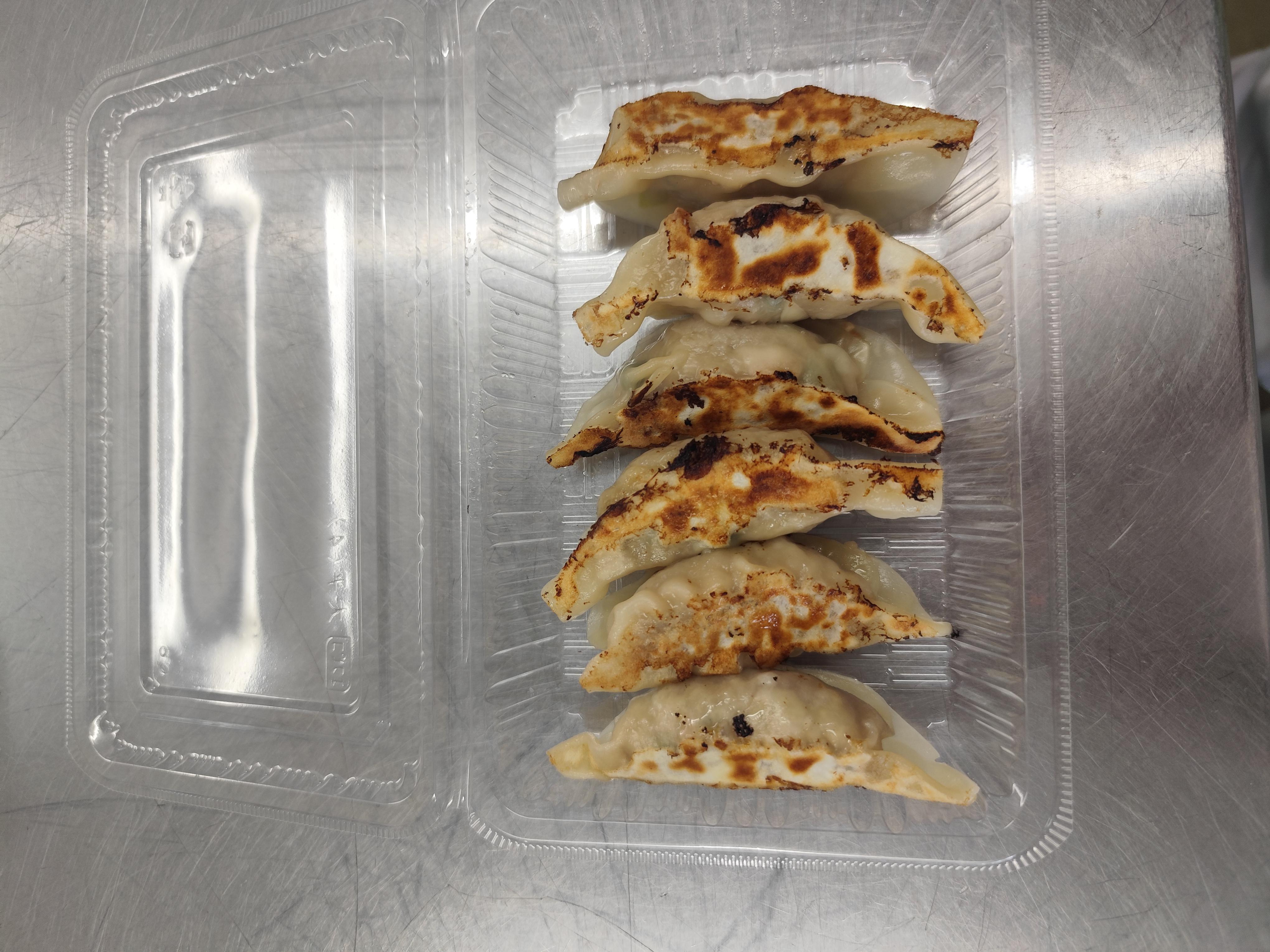 ほんわかバザーを開催しています