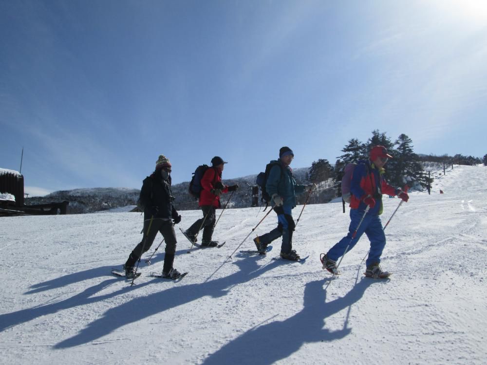 天元台高原　人形石スノーシュートレッキング