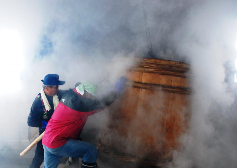 【募集期間延長！】白鷹町　深山和紙　楮ふかし体験