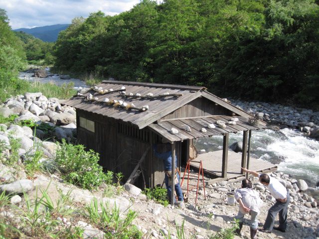 映画「小川の辺」ロケセット公開中。