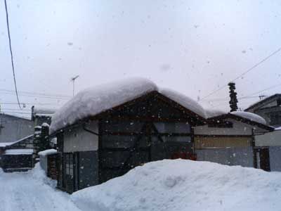 雪下ろし