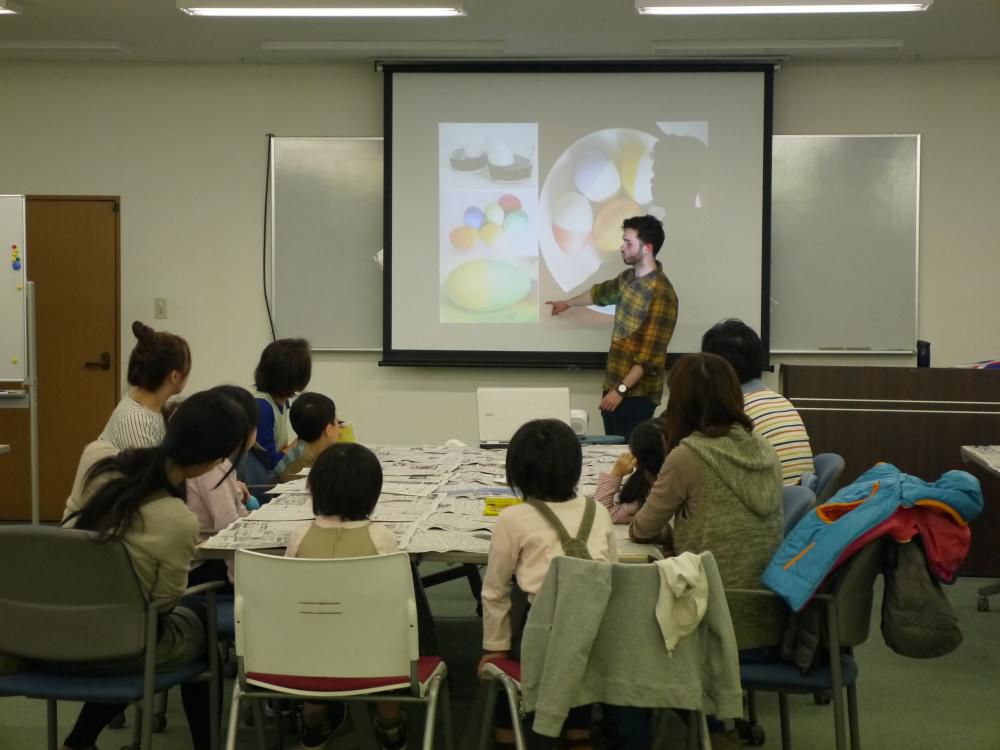 <p>「영어로 놀자」 부활절 달걀 페인트</p>