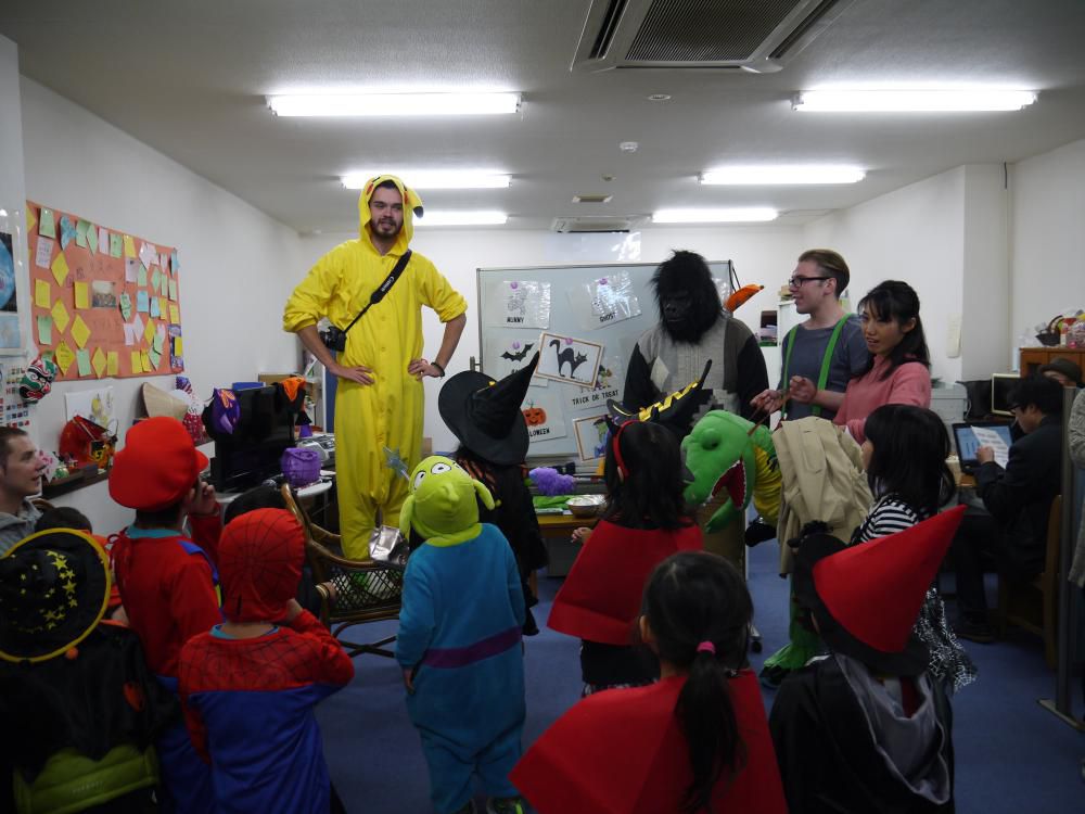   Kid’s Halloween Parade! Trick or Treat!