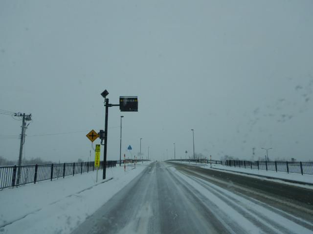 ２月8日（金）雪　低温さむい