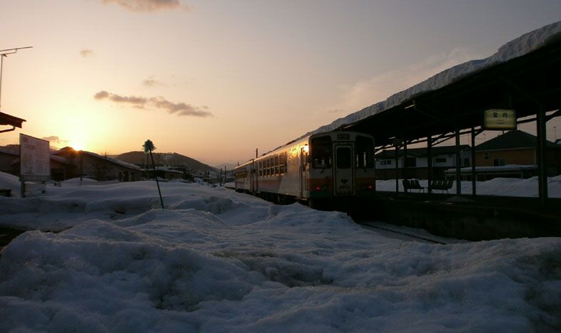 宮内駅の朝
